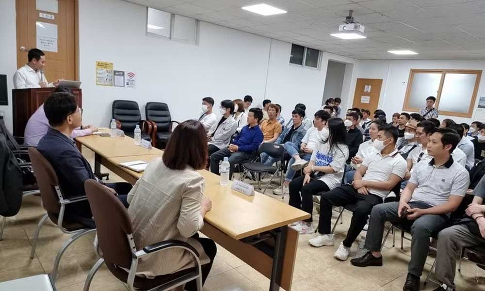 RoK receives more Vietnamese seasonal farm workers