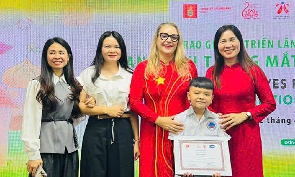 Bac Ninh student wins top prize at Denmark-themed drawing contest