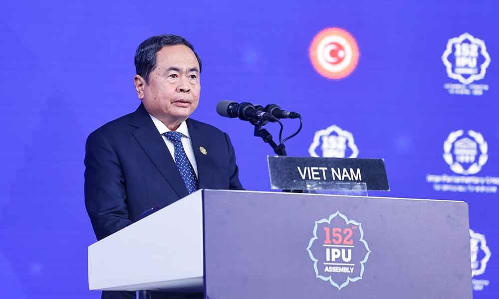 Vietnam's top legislator addresses general debate at 152nd IPU Assembly