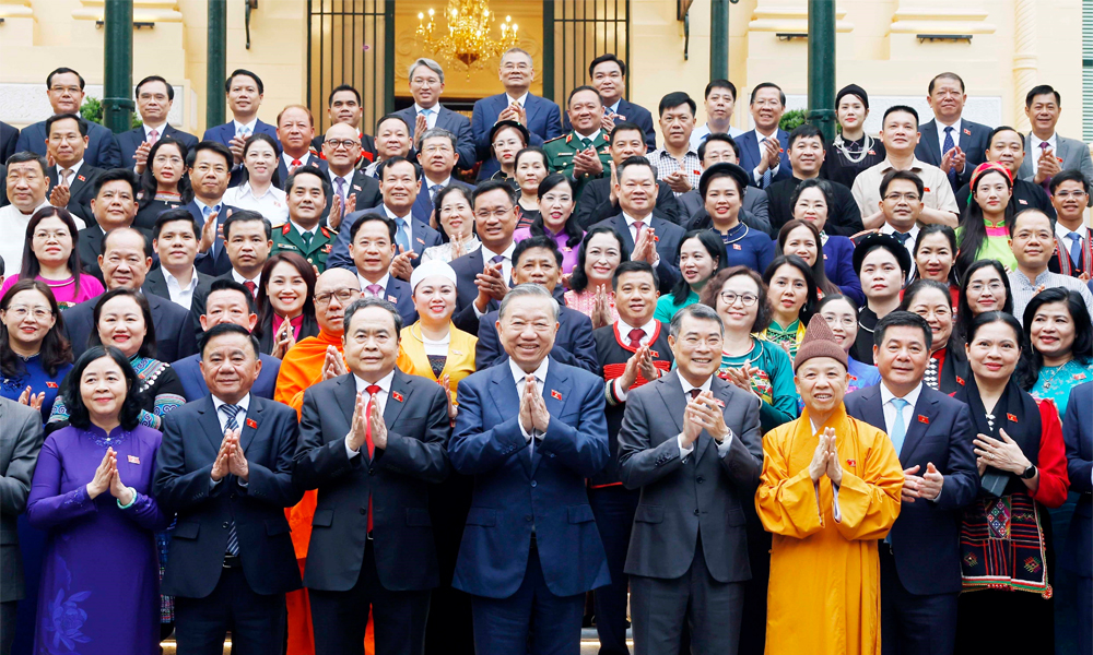 General Secretary, State President praises ethnic minority lawmakers’ role in translating policies into practice