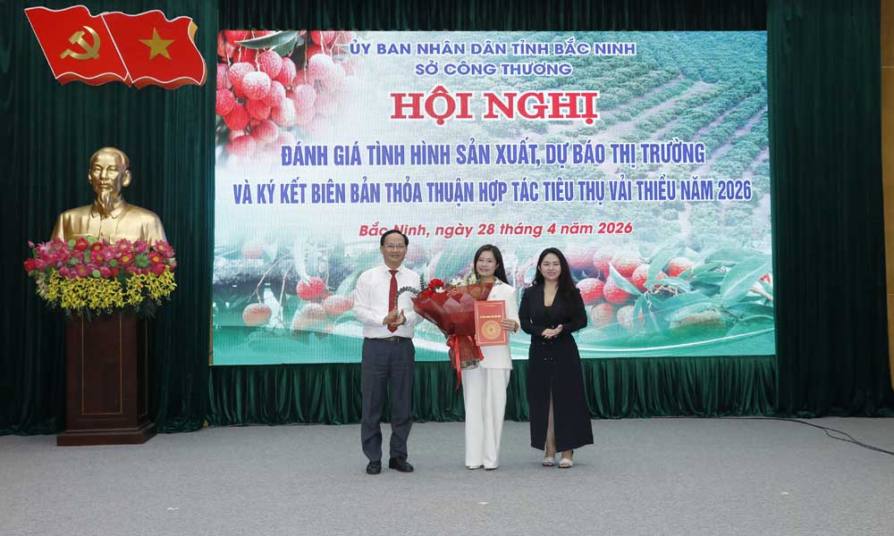 Bac Ninh signs agreements to boost lychee consumption in 2026
