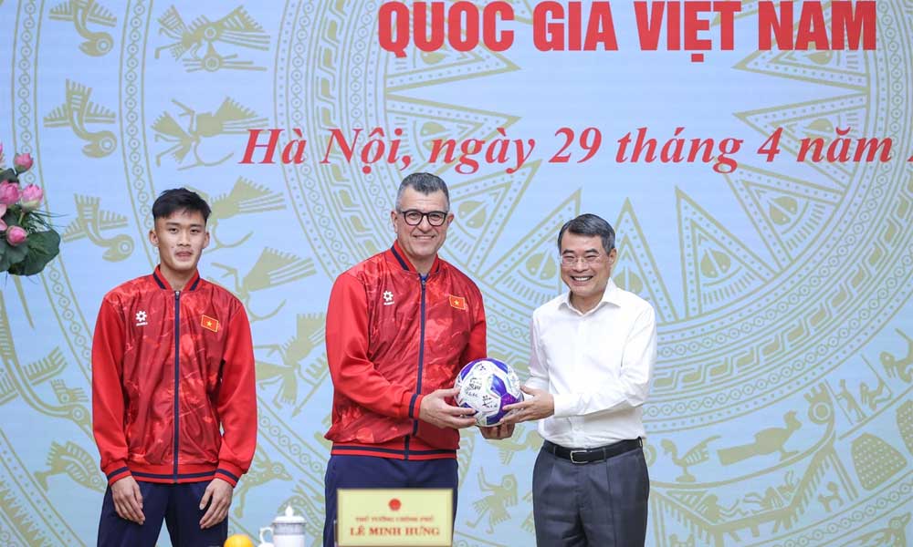 PM hails U17 football team’s ASEAN triumph, sets sights higher