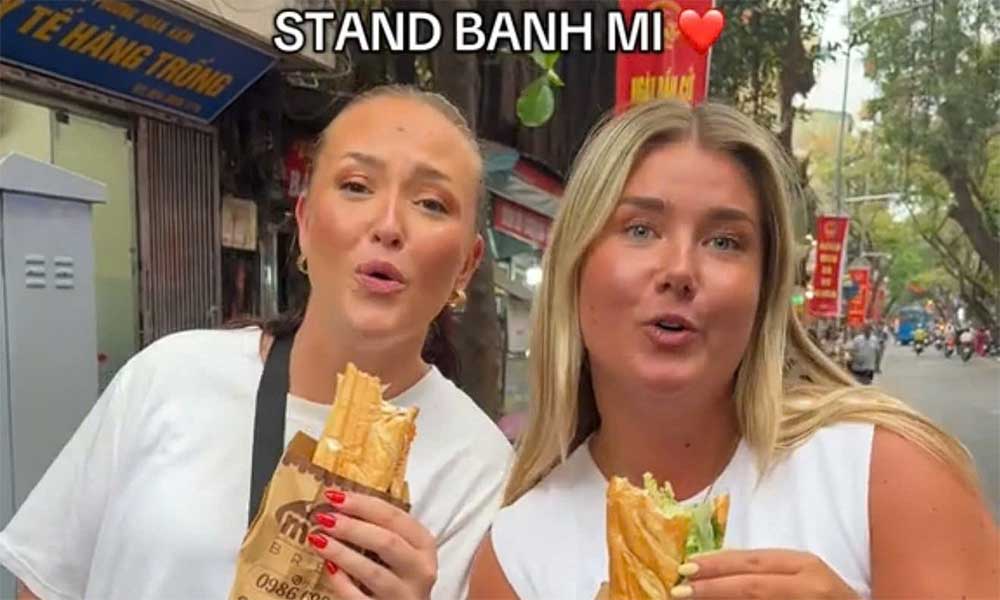 'Stand banh mi' trend goes viral, spotlighting Vietnamese streetside baguette
