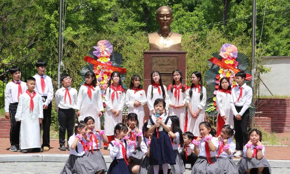 President Ho Chi Minh honoured in RoK on 136th birth anniversary