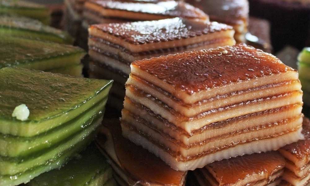 Vietnam's steamed layer cake banh da lon named among world's top 100