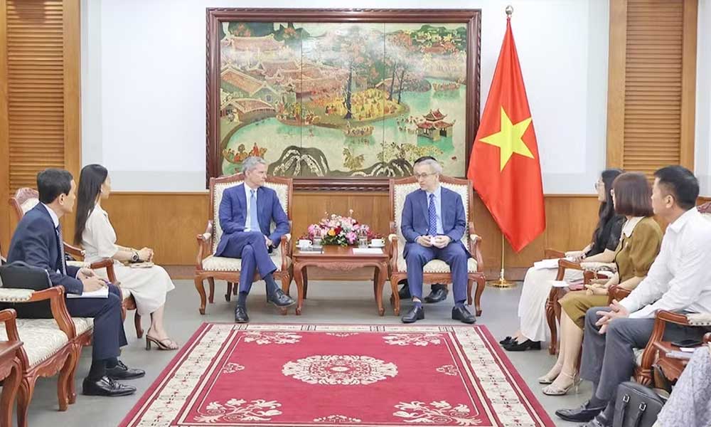 Vietnam teams up with CNN International Commercial to promote tourism worldwide