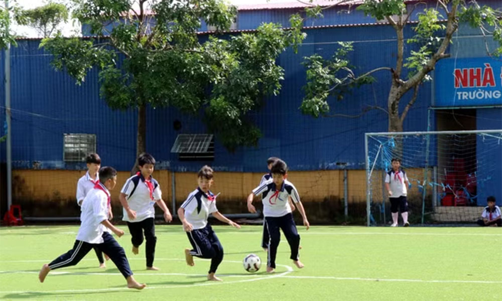 Vietnam targets annual health screening for all students by 2030