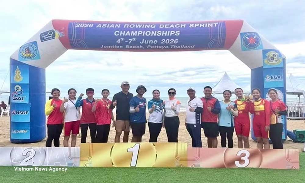 Vietnam win two golds at Asian beach rowing championships