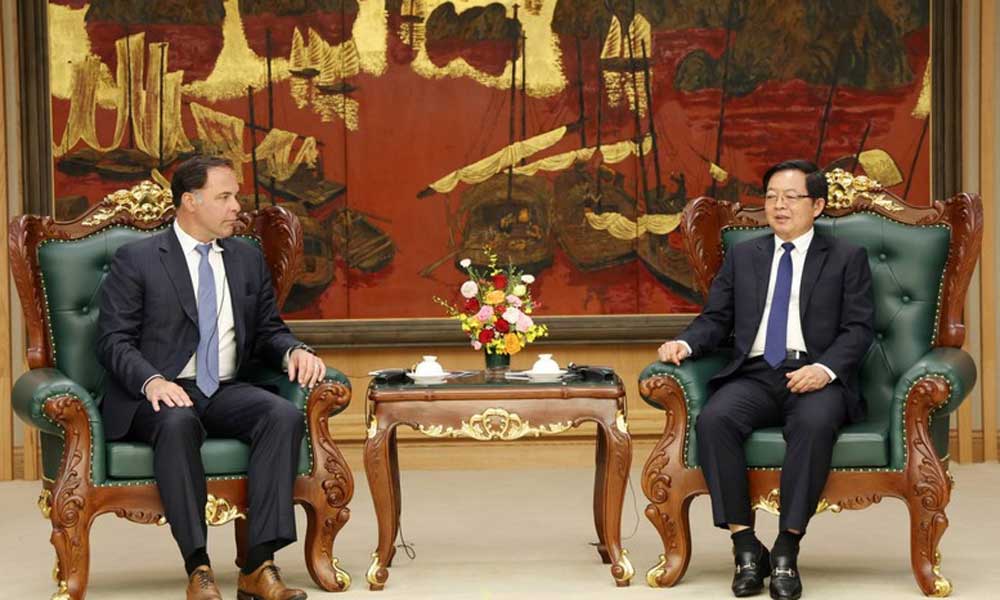 Vietnam encourages US firms to expand investment in high-tech sectors: Deputy PM