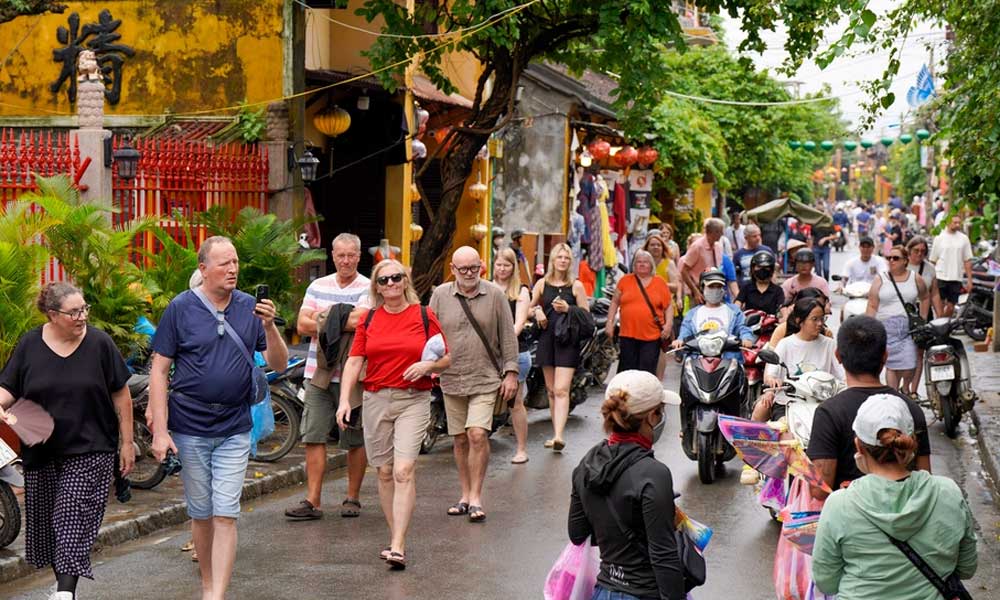 Vietnam to top tourism growth in Asia-Pacific in 2027