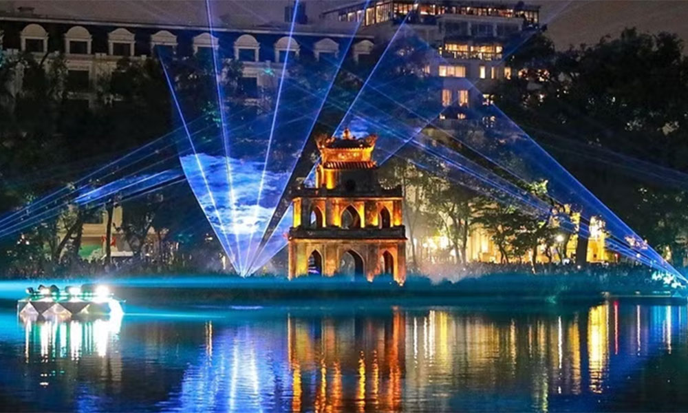 Hanoi eyes night-time entertainment zones to boost GRDP by 5%