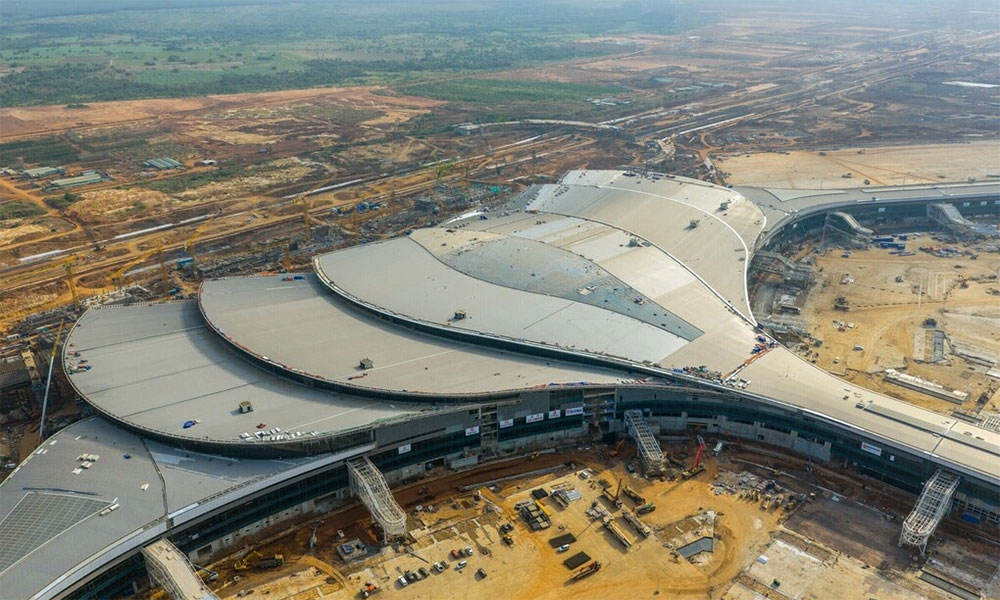 Long Thanh Airport's second runway to be completed in September