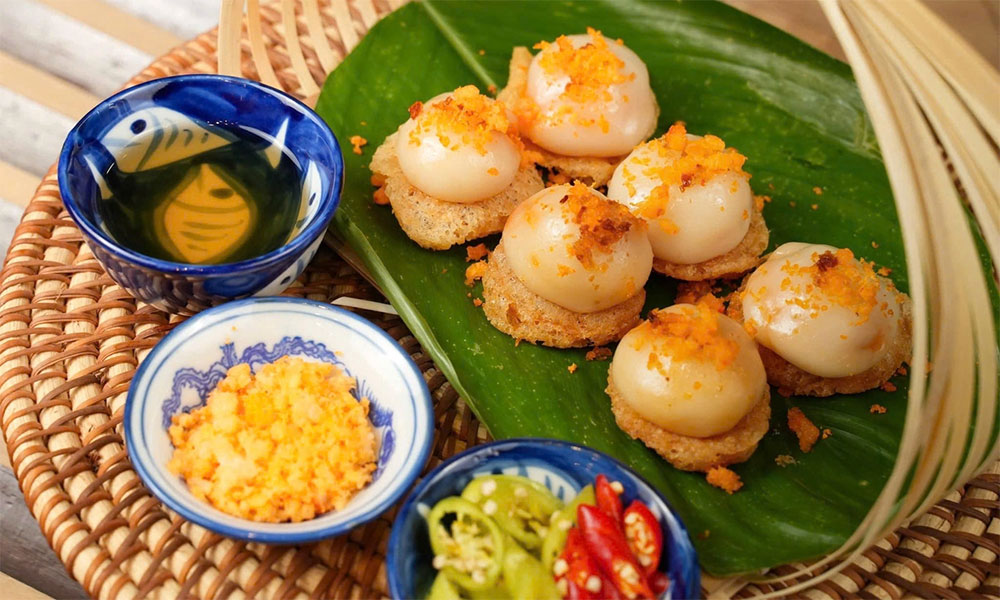 Vietnam’s banh ram it goes viral, sending foreign food lovers on culinary hunt