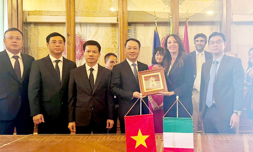 Hanoi, Rome sign statement on advancing all-round ties