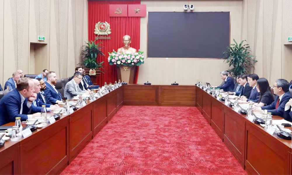 Vietnam, US firms seek closer cooperation in defence, security industries