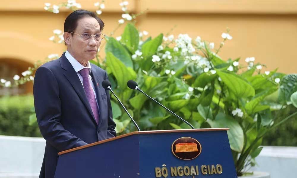 Vietnam to remain active player in shaping ASEAN’s future: minister