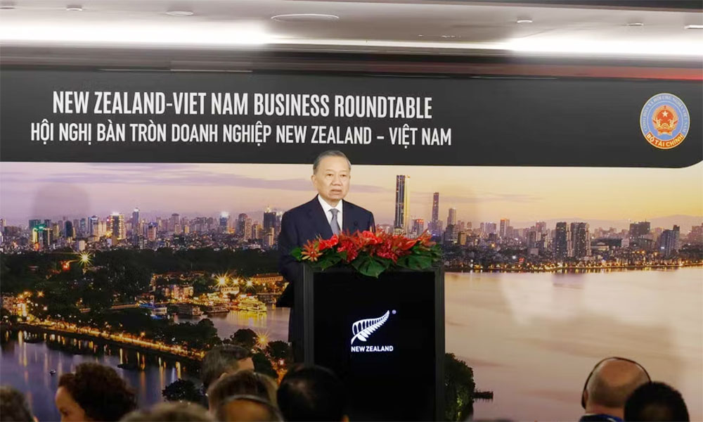 Top leader calls for joint Vietnam–New Zealand efforts to create new growth drivers