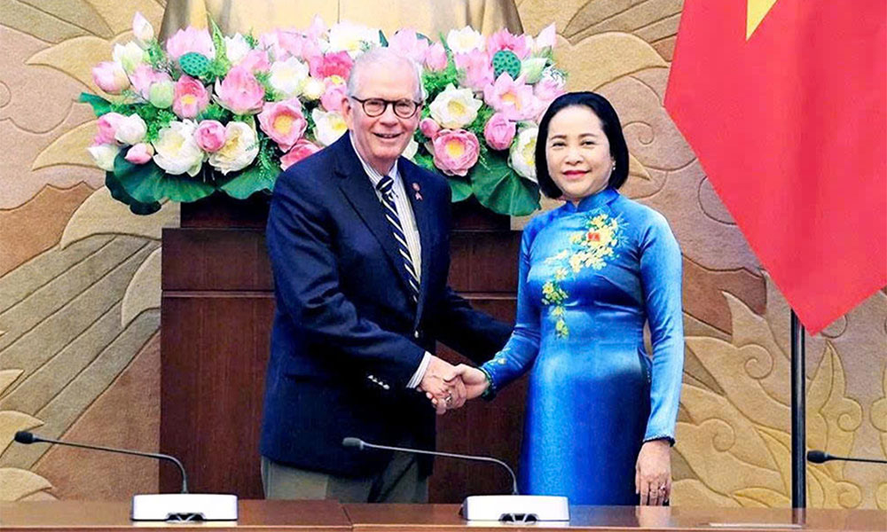 Vietnam, US enhance cooperation in education - training