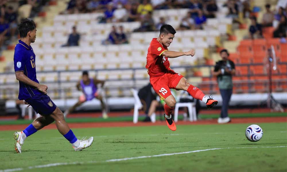 Vietnam beat Thailand 2-0 in ASEAN Cup final first leg
