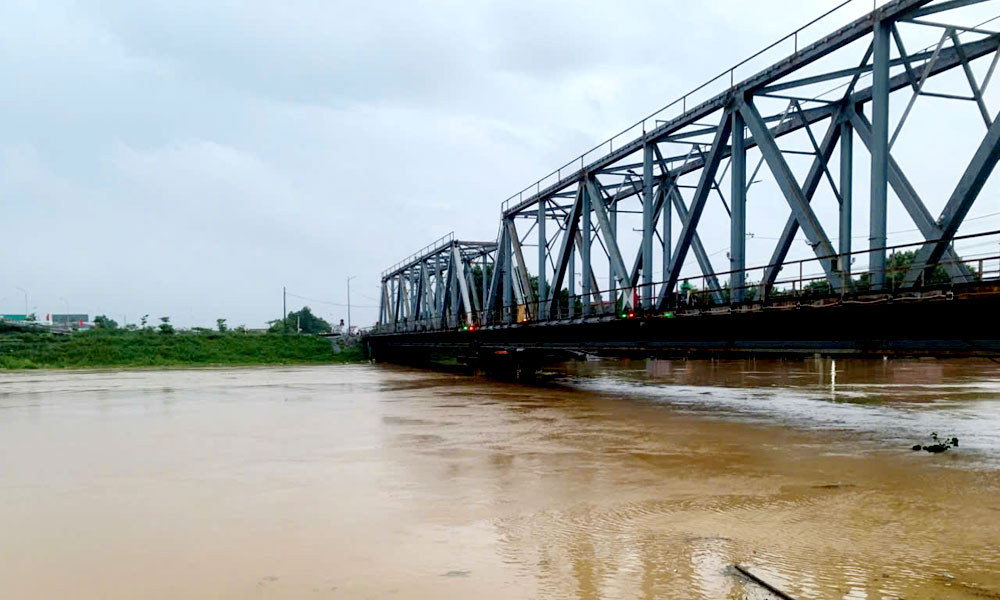 Storm Narra brings heavy rains, causes damage in northern localities