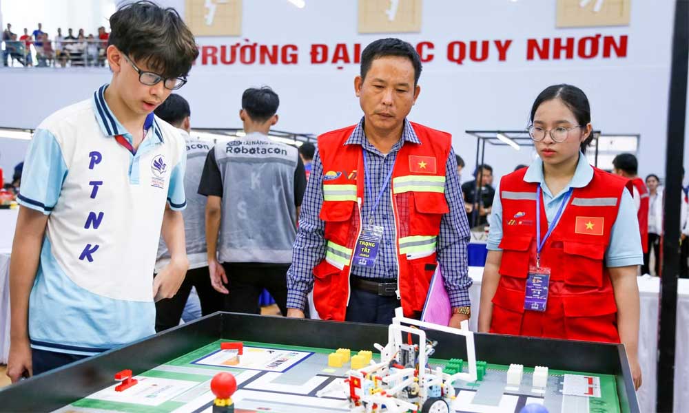 Nearly 500 contestants compete at ROBOTACON WRO 2026 national finals