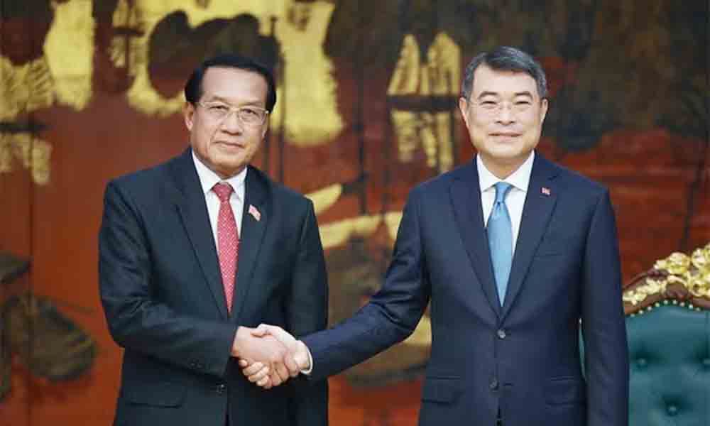 Prime Minister commends close cooperation between Vietnamese, Lao inspection agencies