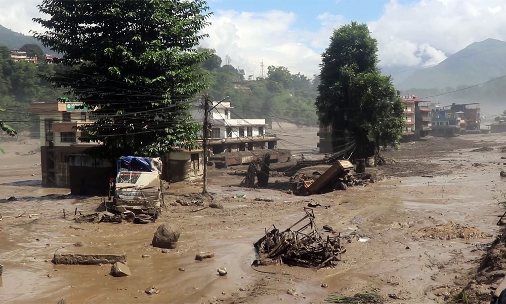 Vietnam sends condolences to China, Nepal over natural disasters
