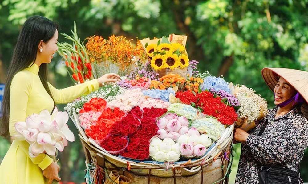 Hanoi builds four-season tourism appeal