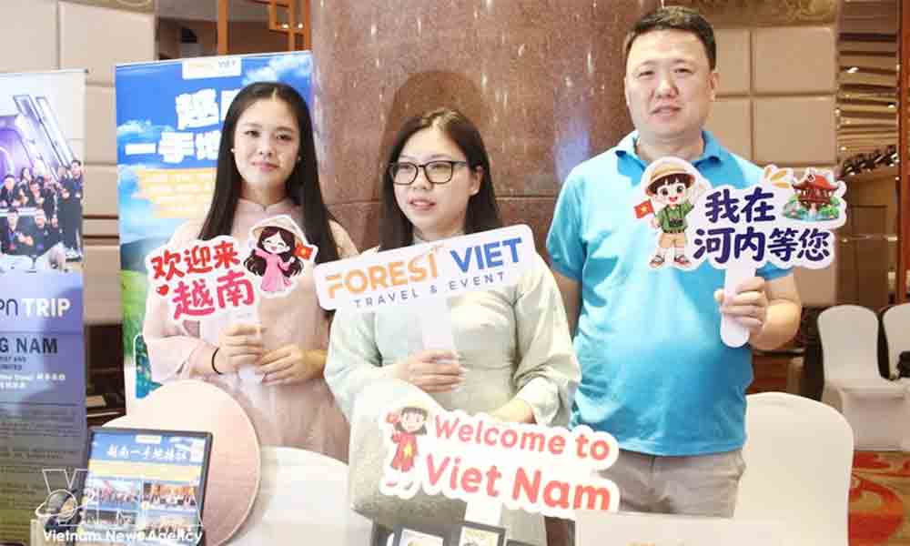 Hanoi pitches tourism in Beijing to deepen travel ties