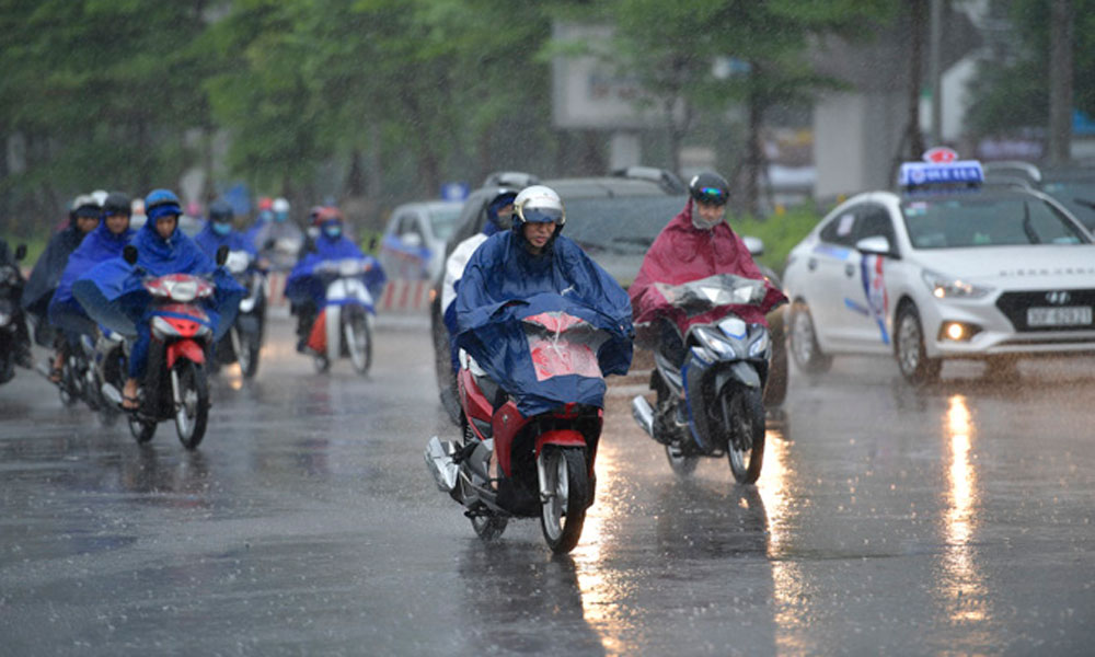 Weekly weather forecast from Monday to Sunday