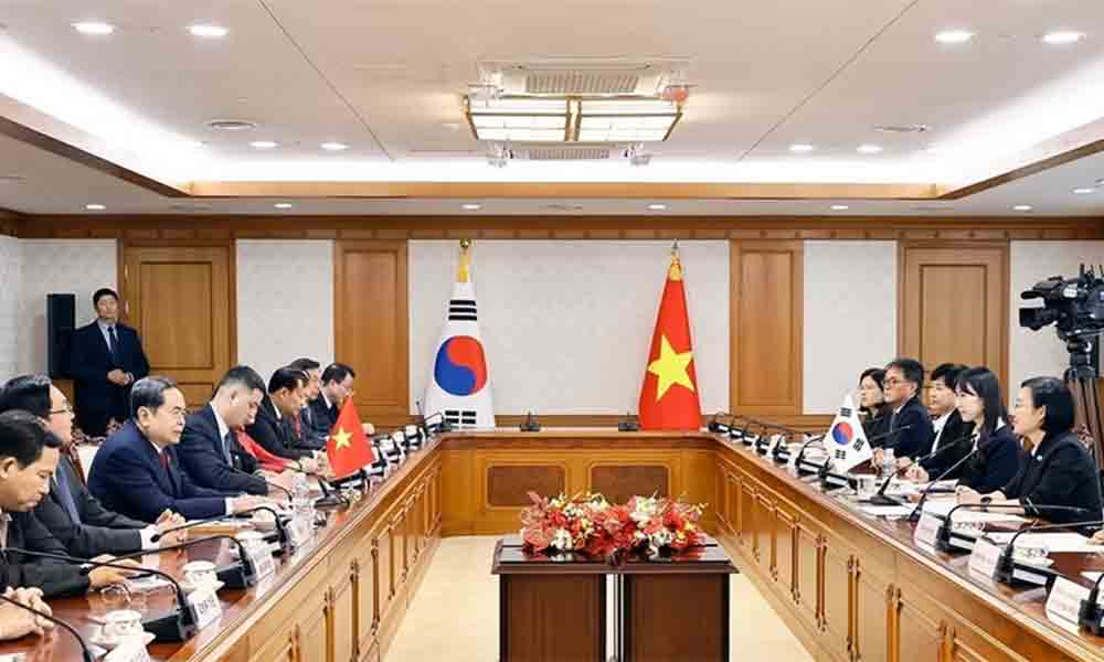 Vietnamese NA President meets with Korean Prime Minister