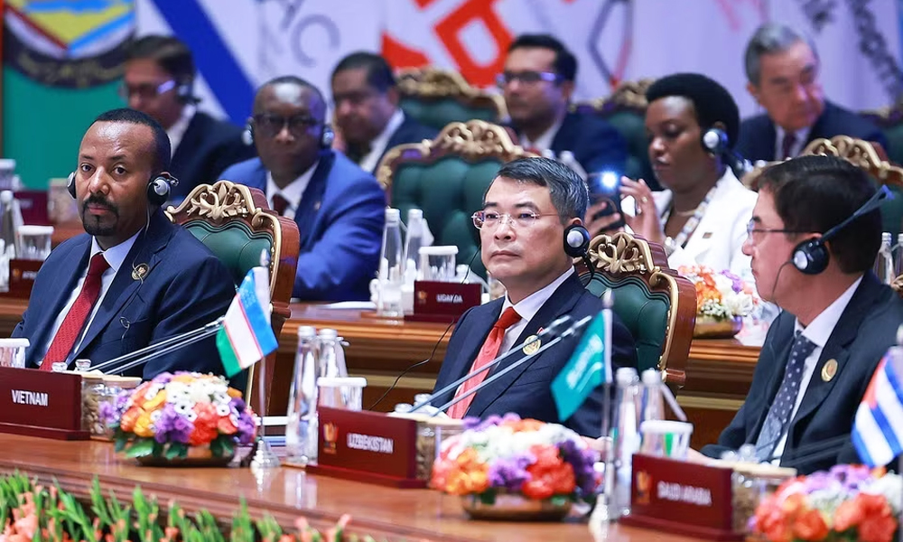 Vietnamese PM Le Minh Hung attends 18th BRICS Summit in New Delhi