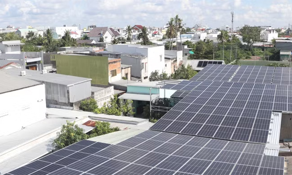 Vietnam lifts rooftop solar resale cap to 50%, boosting green transition