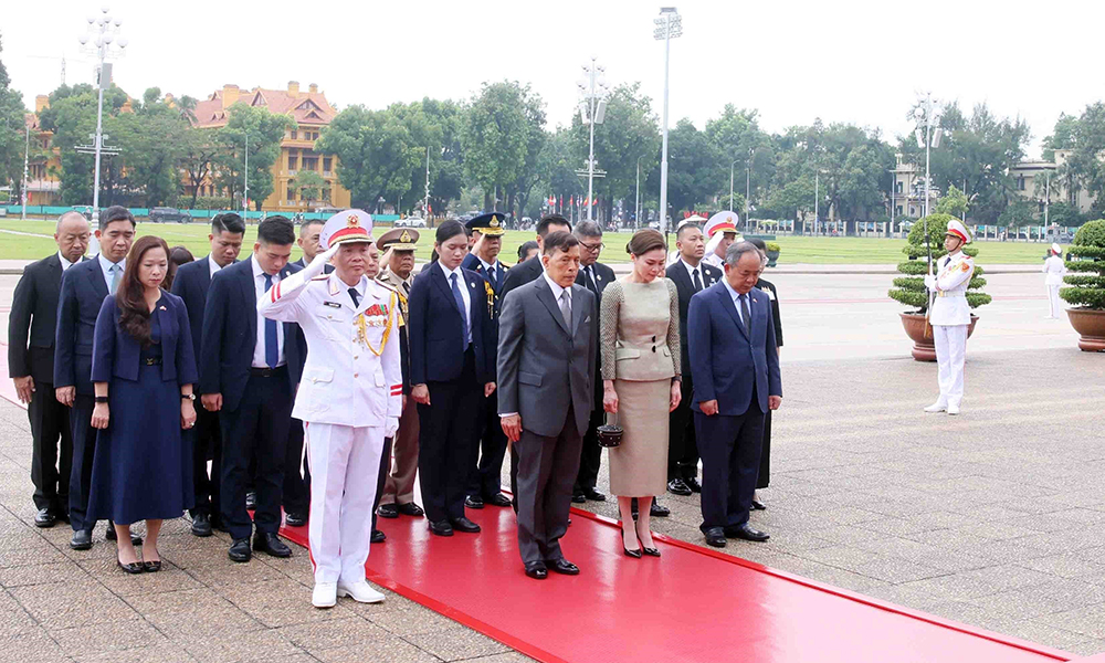 Thai King, Queen conclude State visit to Vietnam