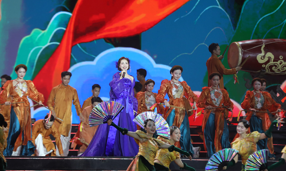 Bac Ninh celebrates new city with special arts programme