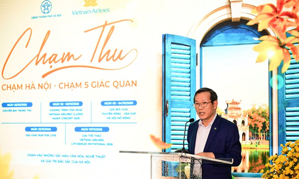 Vietnam Airlines launches Hanoi autumn tourism campaign