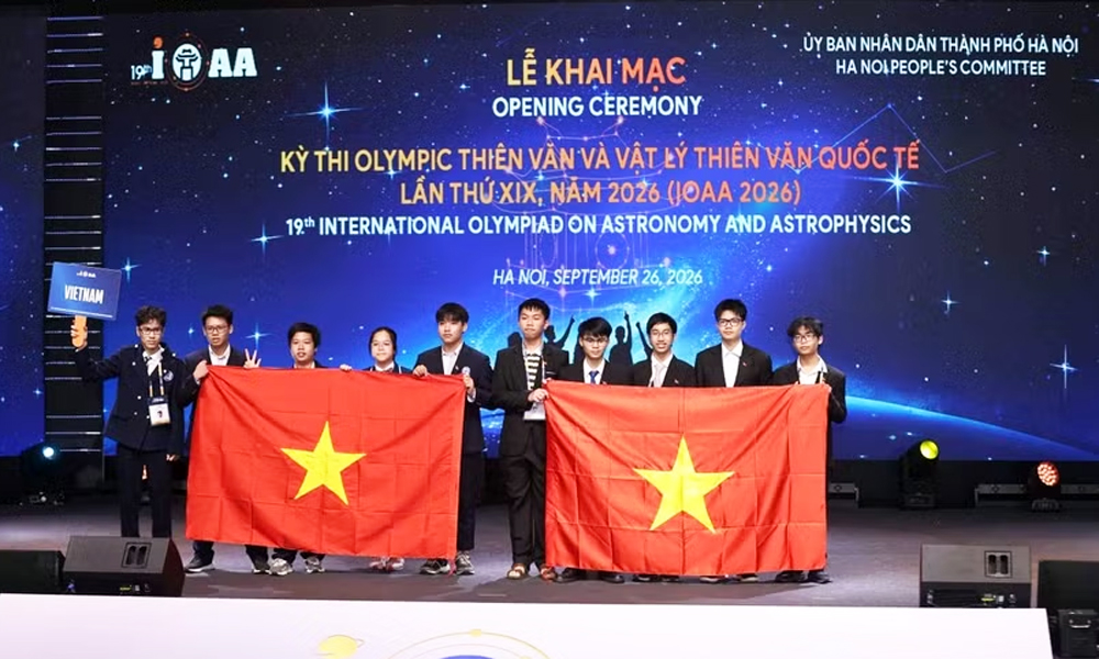 Hanoi hosts International Olympiad on Astronomy and Astrophysics for first time