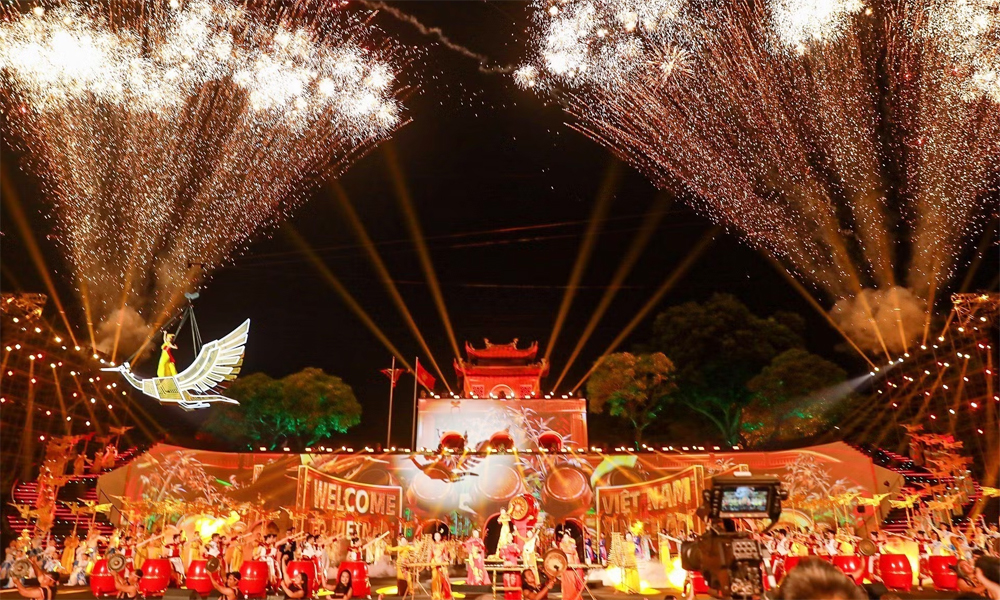 Cultures of the World Festival opens in Hanoi