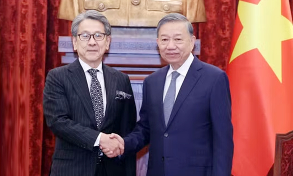 Top Vietnamese leader receives Chairman of Japan Bank for International Cooperation