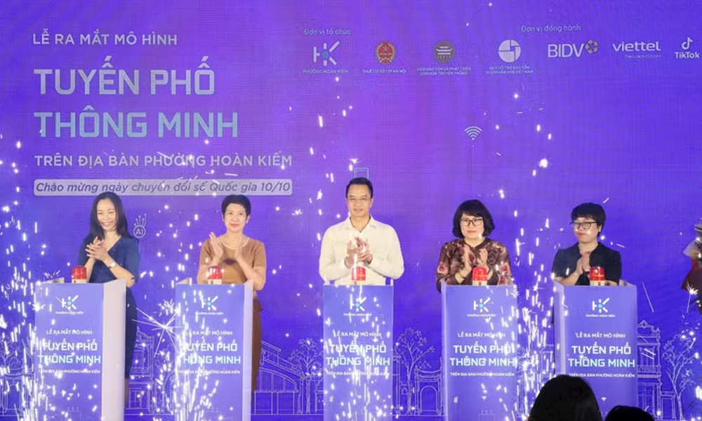 Hanoi Old Quarter launches pilot smart street model