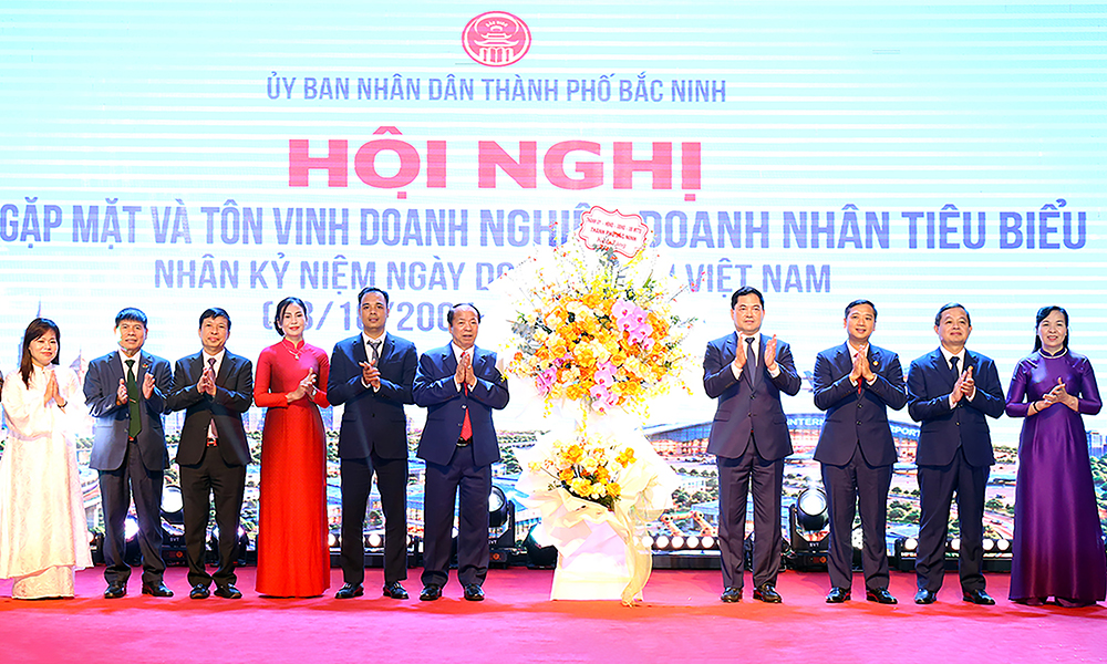 Bac Ninh honours outstanding businesses on Vietnam Entrepreneurs’ Day
