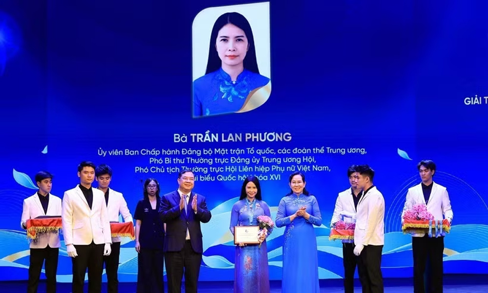 Outstanding Vietnamese women honoured for remarkable achievements