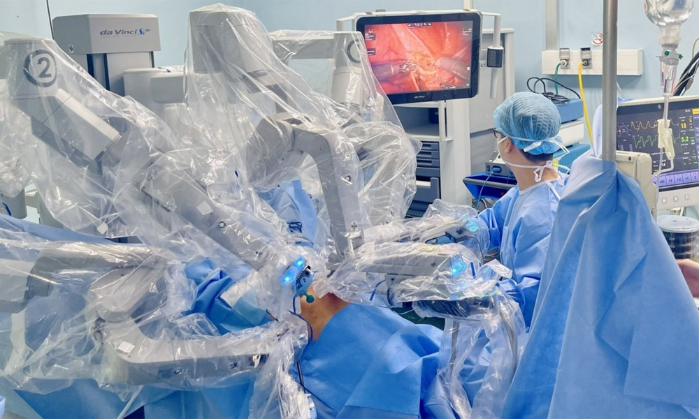 Vietnam's organ transplant sector masters multi-organ, domino techniques