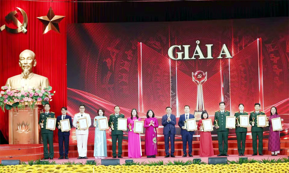 Awards ceremony convened for sixth Party ideology writing contest
