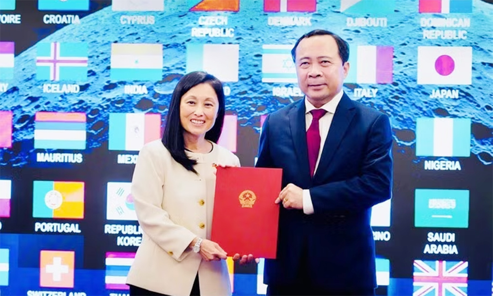Vietnam joins Artemis Accords on space exploration