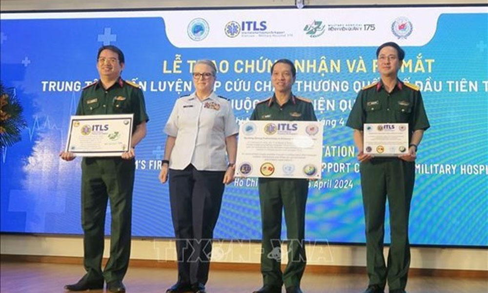 Vietnam has first int'l trauma life support training centre