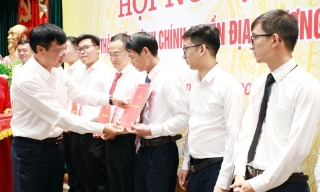 Điều động, biệt phái, luân chuyển cán bộ: Bảo đảm chính quyền địa phương 2 cấp vận hành thông suốt