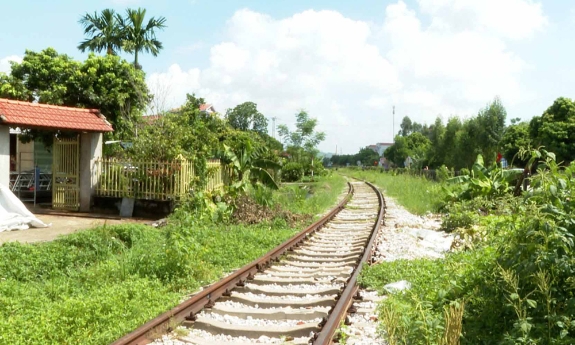 Bắc Ninh: Tập trung quản lý hành lang an toàn giao thông đường sắt
