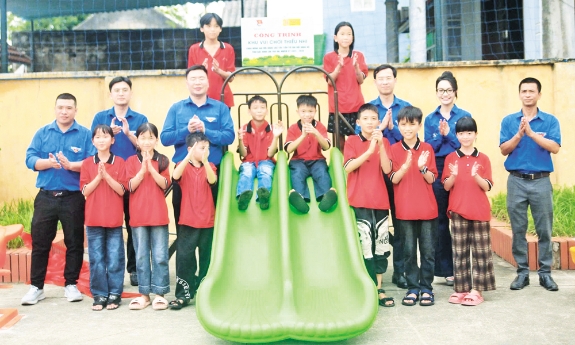 Những công trình thanh niên hướng về Đại hội Đảng