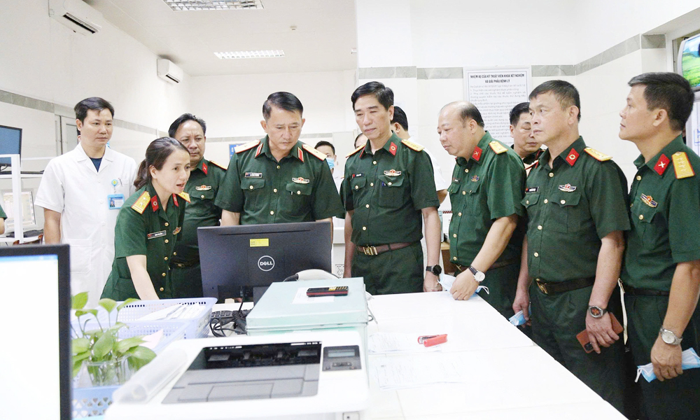  Bệnh viện Quân y 110: Đi đầu ứng dụng công nghệ trong khám, điều trị